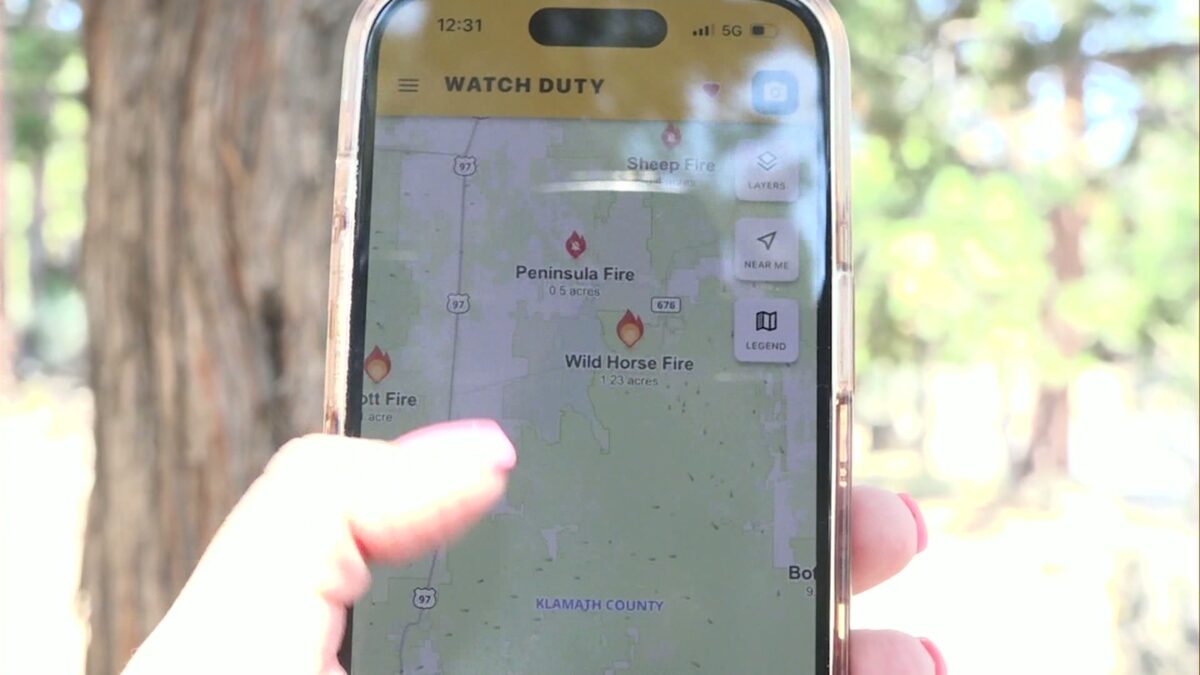 ‘It’s a great tool’: Local emergency officials react to Watch Duty app’s growing role in monitoring wildfires