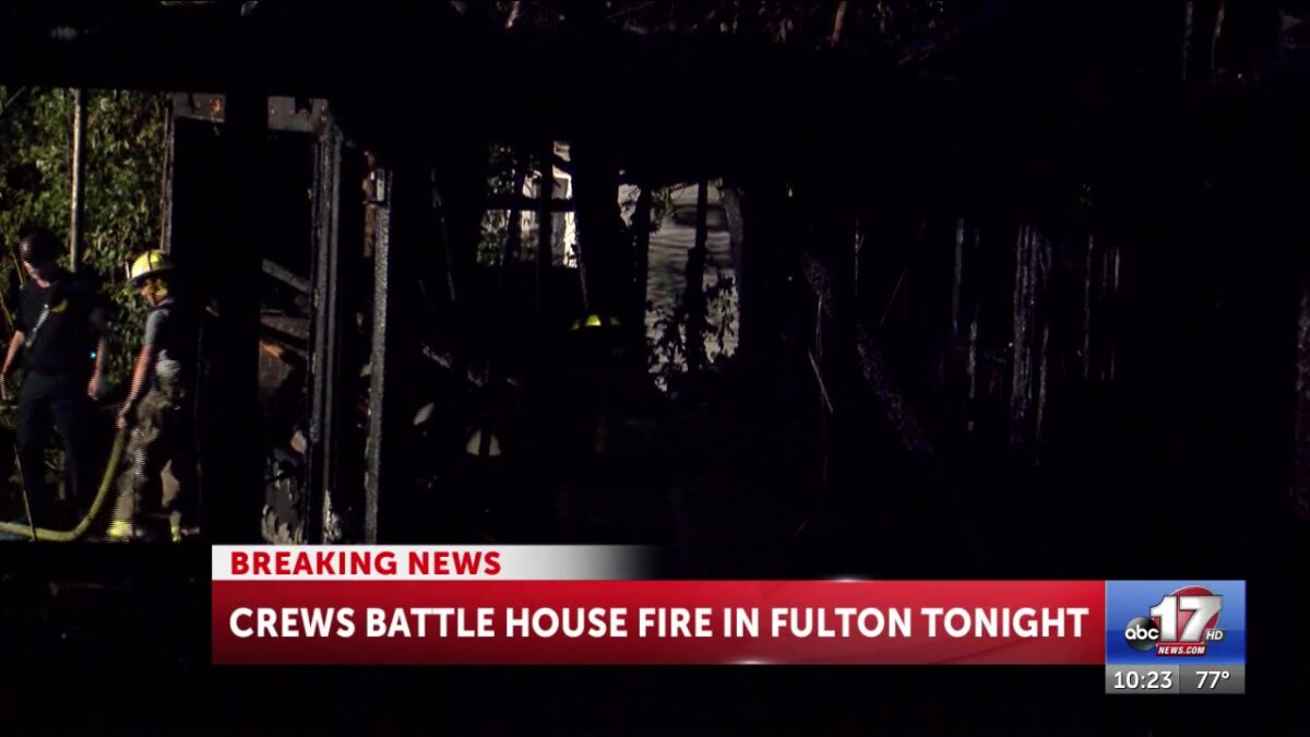 No injuries after house fire in Fulton