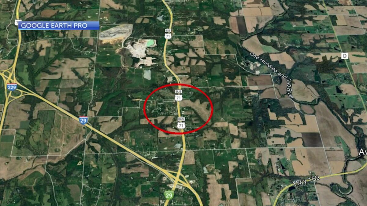 Savannah man seriously injured in Andrew County crash