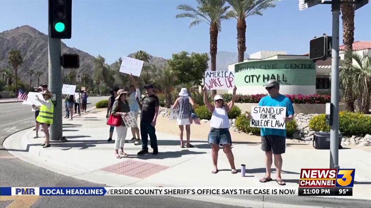 Democrats of the Desert hosts ‘Unmask Ice & Stop Deporting our Neighbors” sidewalk rally