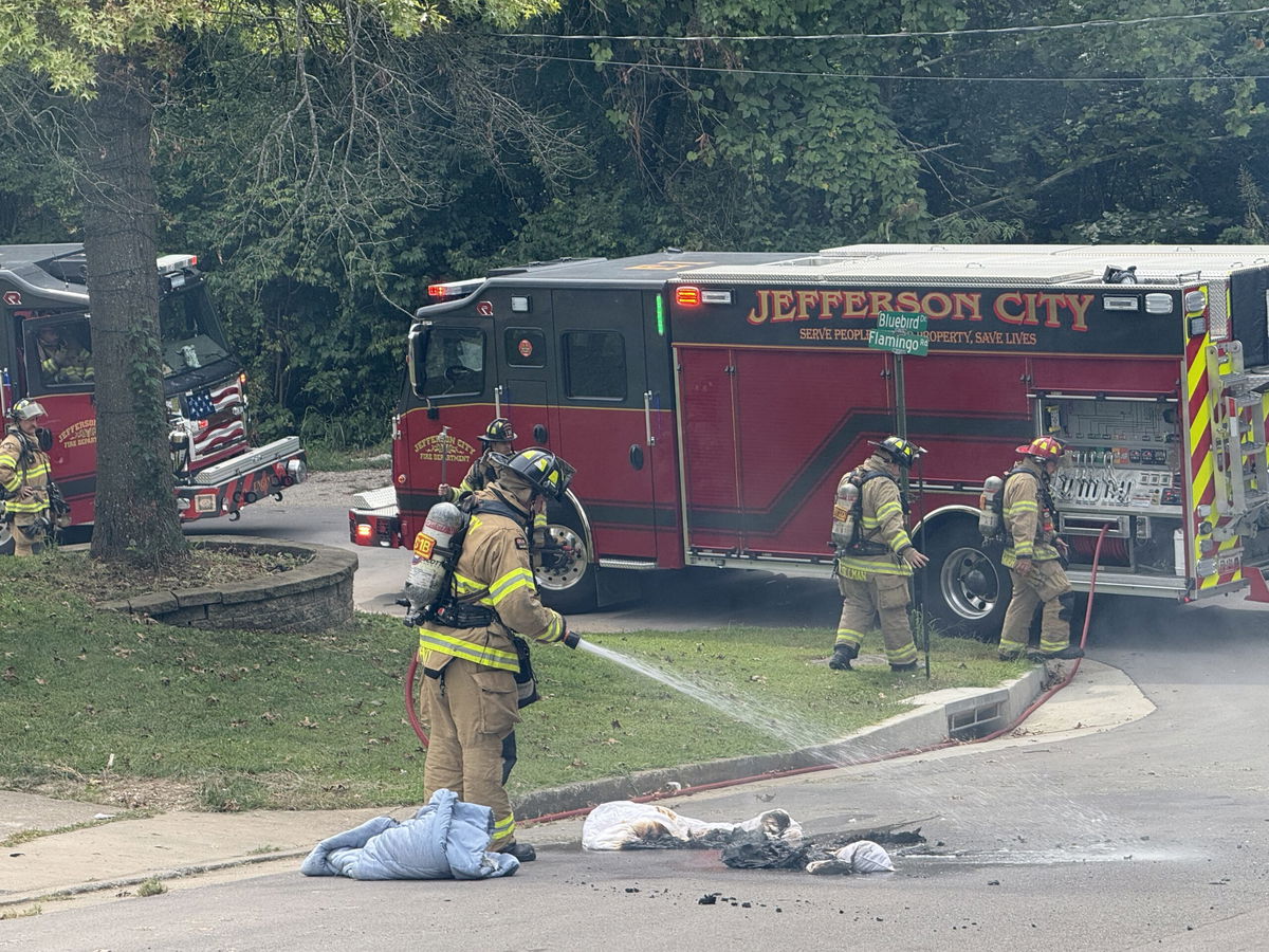 No injuries reported in accidental house fire in Jefferson City