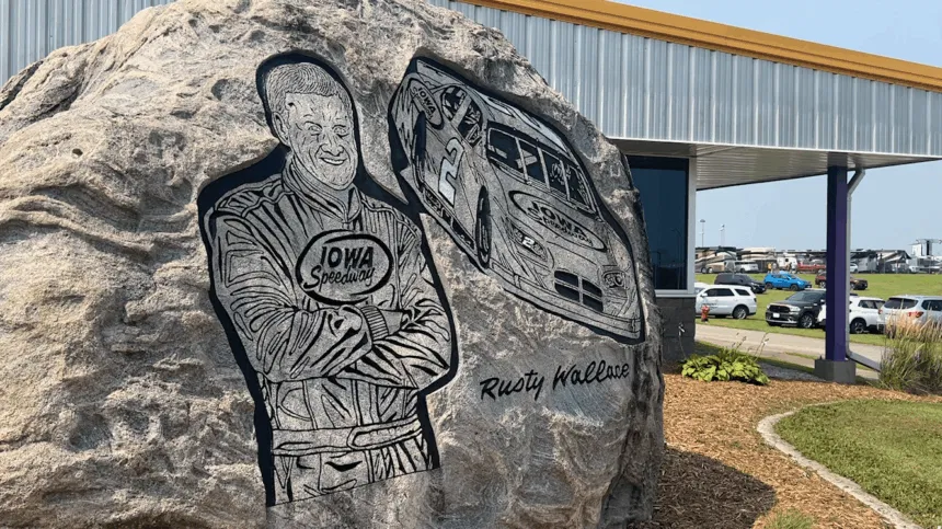 How a Missouri driver helped design the ‘Fastest Short Track on the Planet’