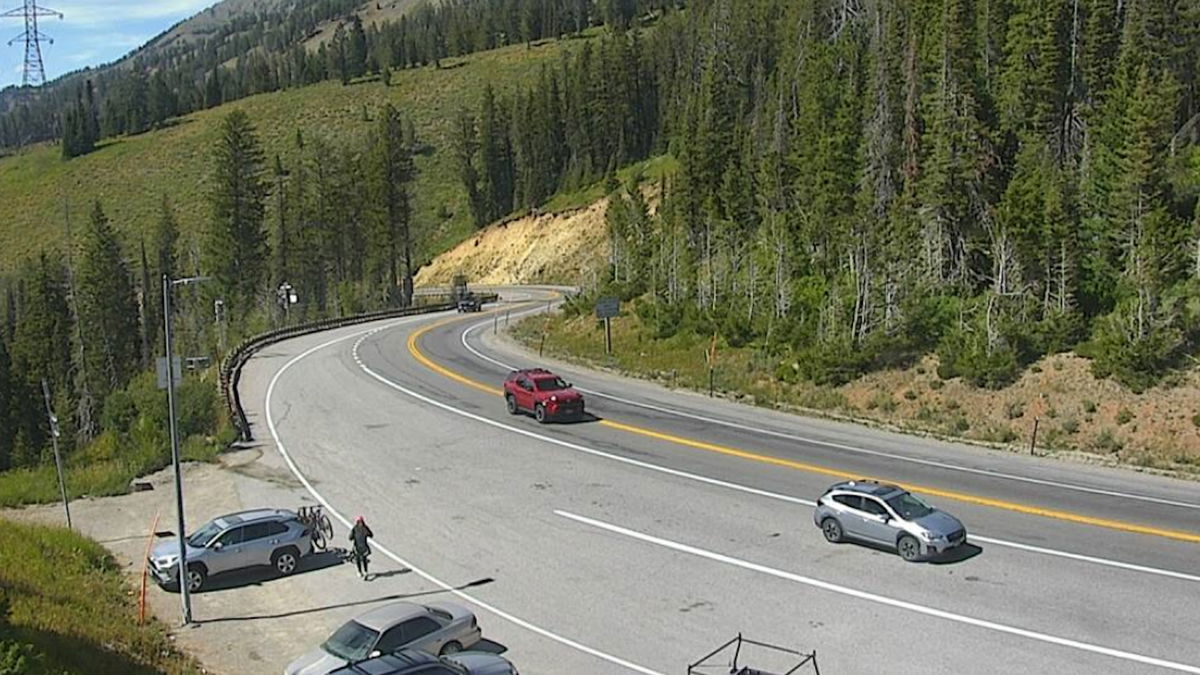 WYDOT announces Teton Pass maintenance and delays