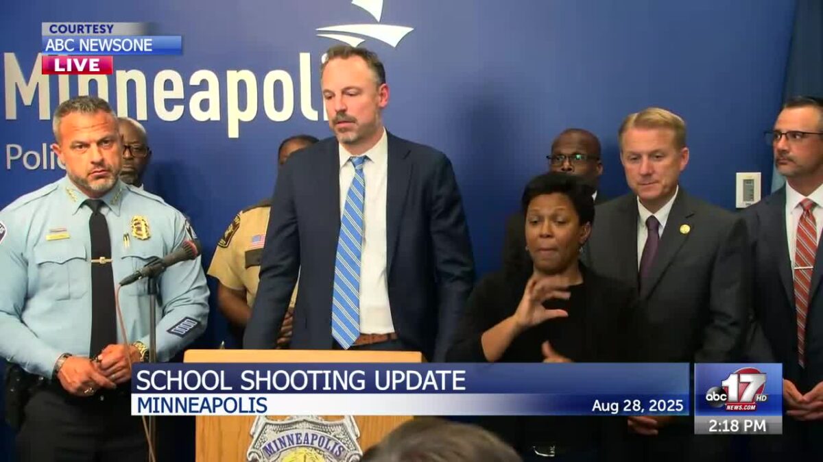 WATCH: Minneapolis police give update on Catholic school shooting