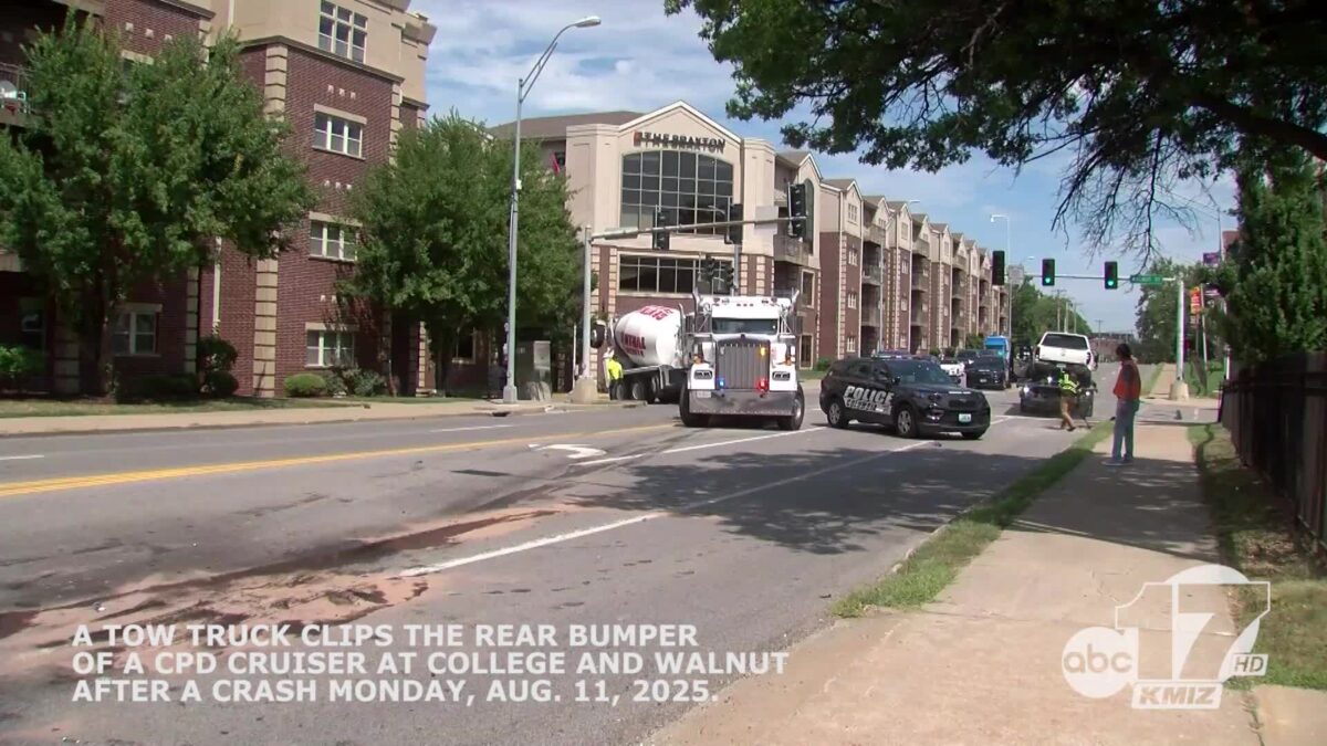 WATCH: Tow truck clips Columbia Police Department cruiser