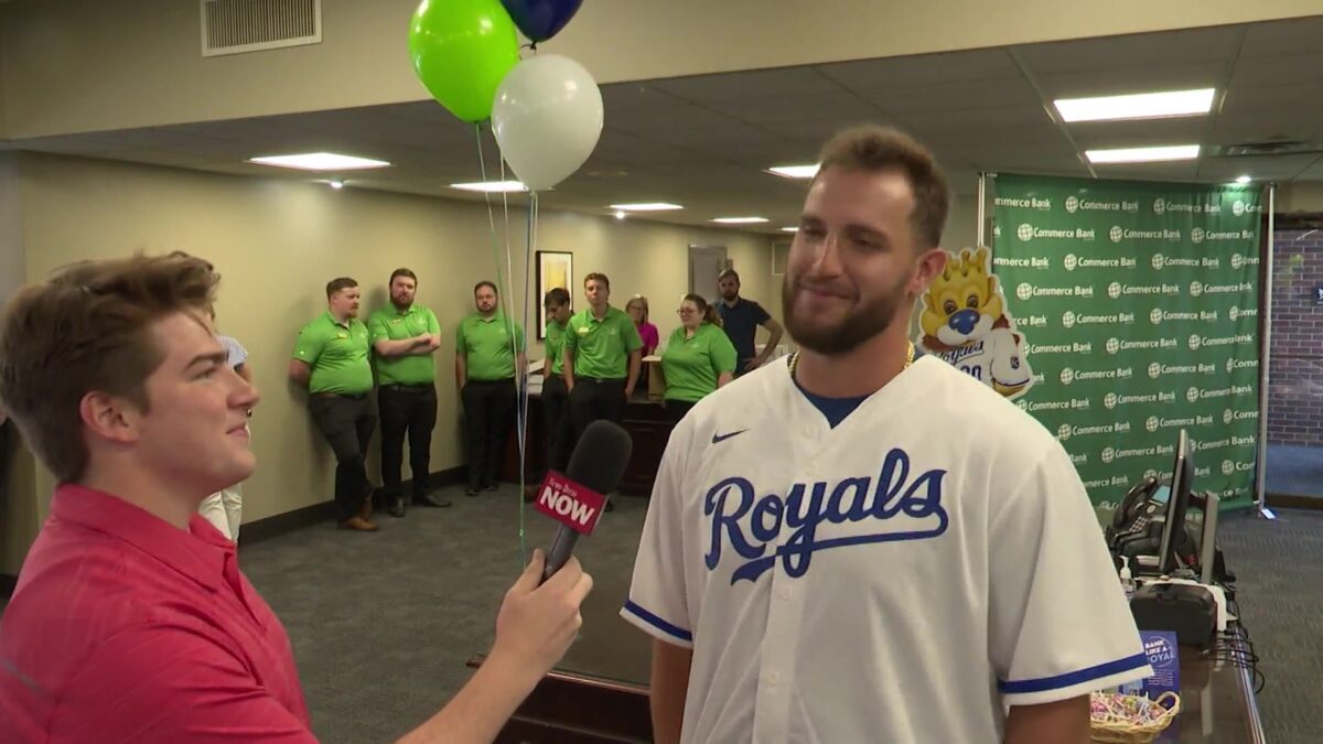 Commerce Bank and Noah Cameron host youth baseball and softball equipment collection drive in St Joseph