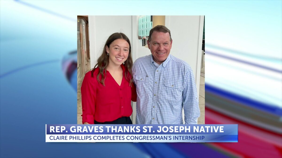 Graves recognizes St. Joseph native for internship