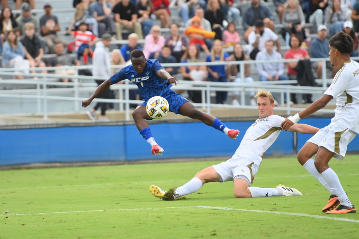 UCSB and Cal Poly play to a scoreless draw in Blue-Green Rivalry matchup