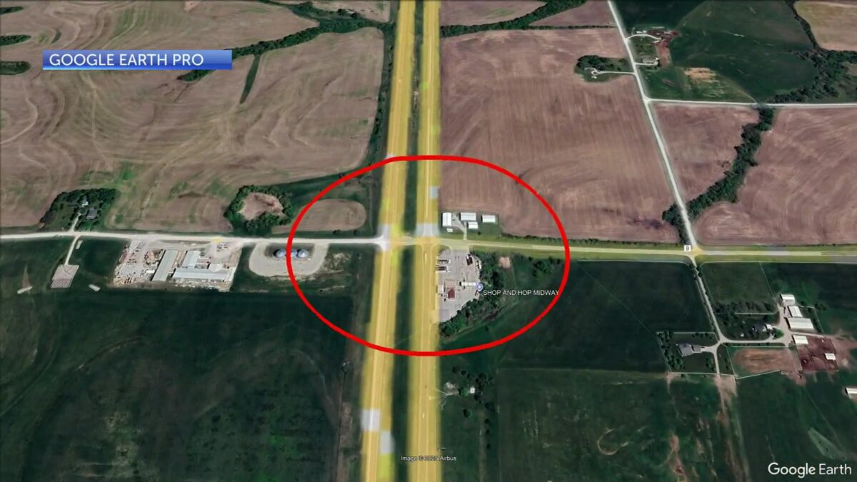 Two seriously injured in Andrew County crash