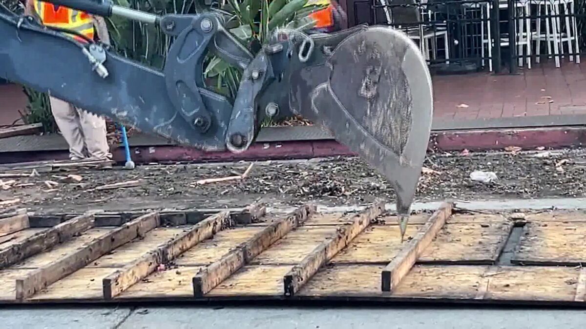 Parklets Demolished On One Block of State St. to Make Way for New Look
