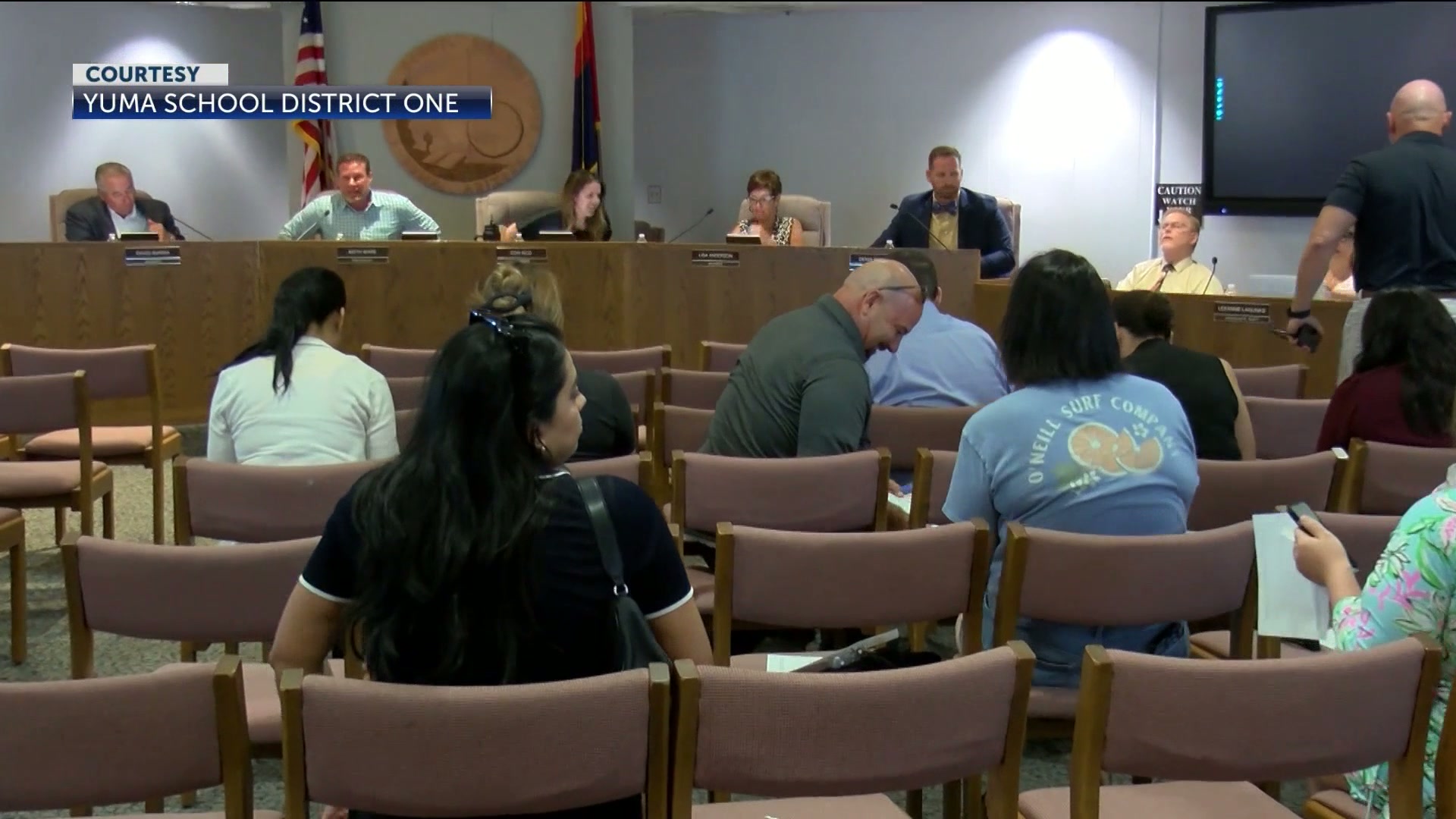 District One holds 2nd governing board meeting of the school year