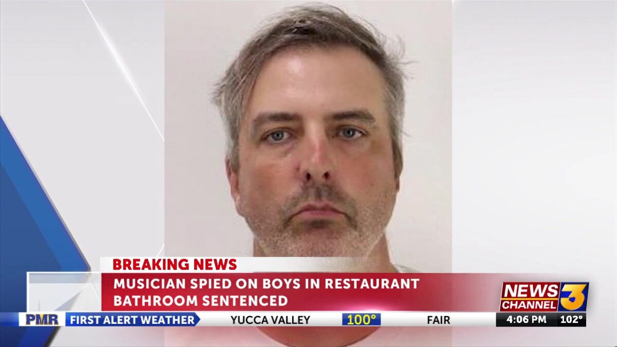 Musician who spied on boys at Palm Desert restaurant restroom sentenced