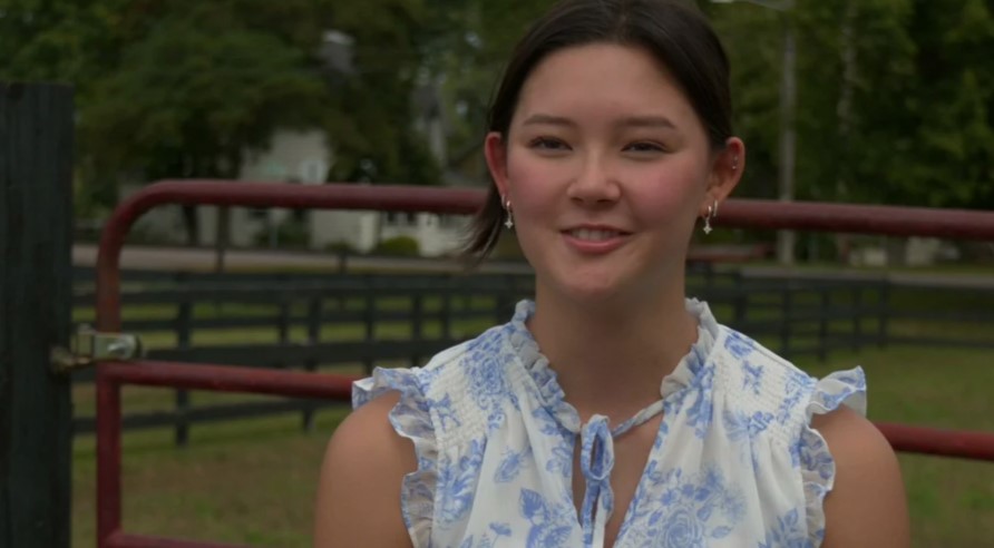 Meche has a gift to be able to communicate with her horse without speaking the same language.