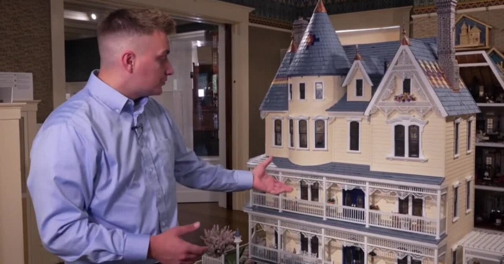 A massive Victorian dollhouse with an emotional backstory has found its permanent home at the Midwest Miniatures Museum in Grand Haven