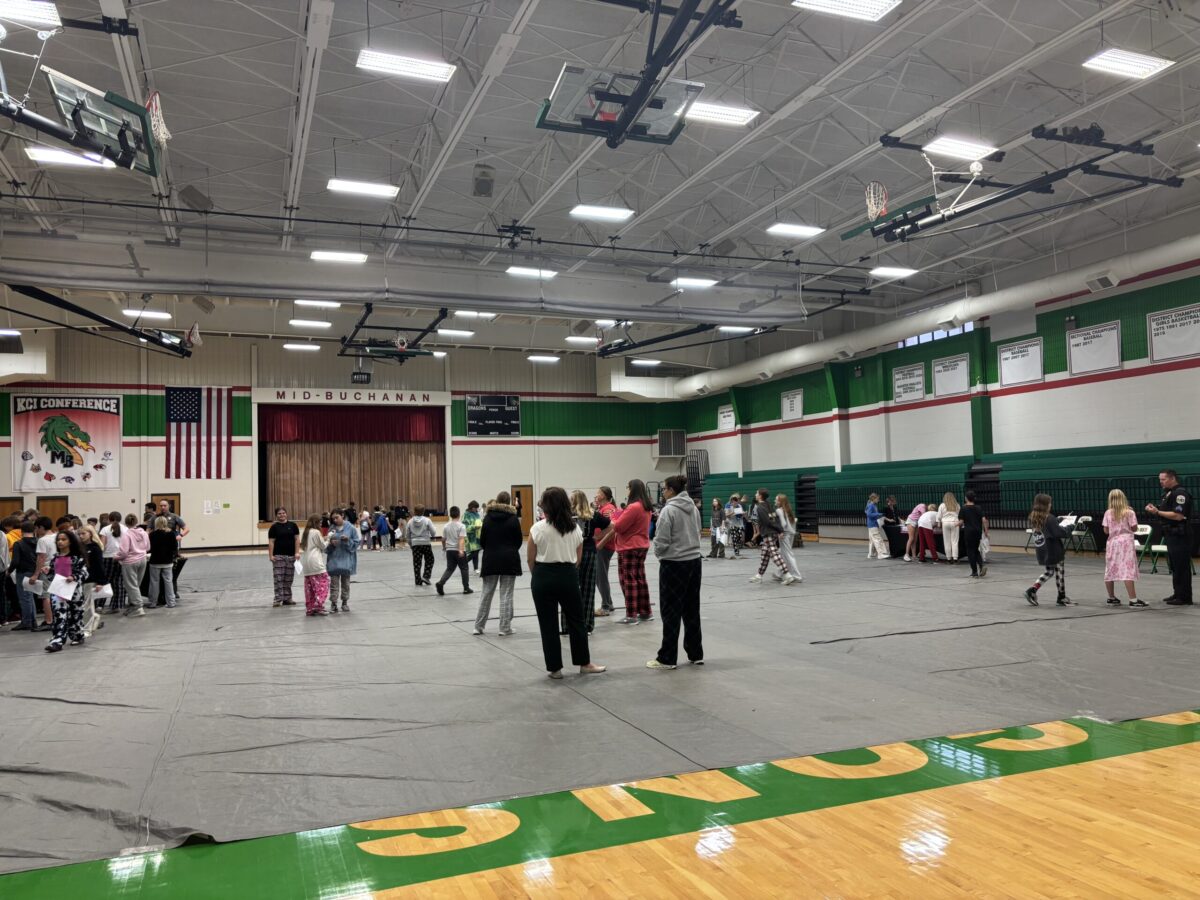 Mid-Buchanan hosts safety fair for Red Ribbon Week