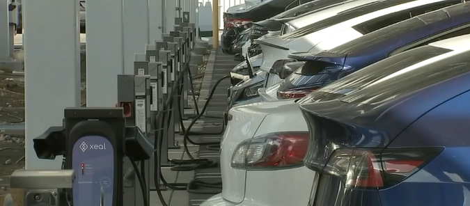 Those in the EV community support AB 476