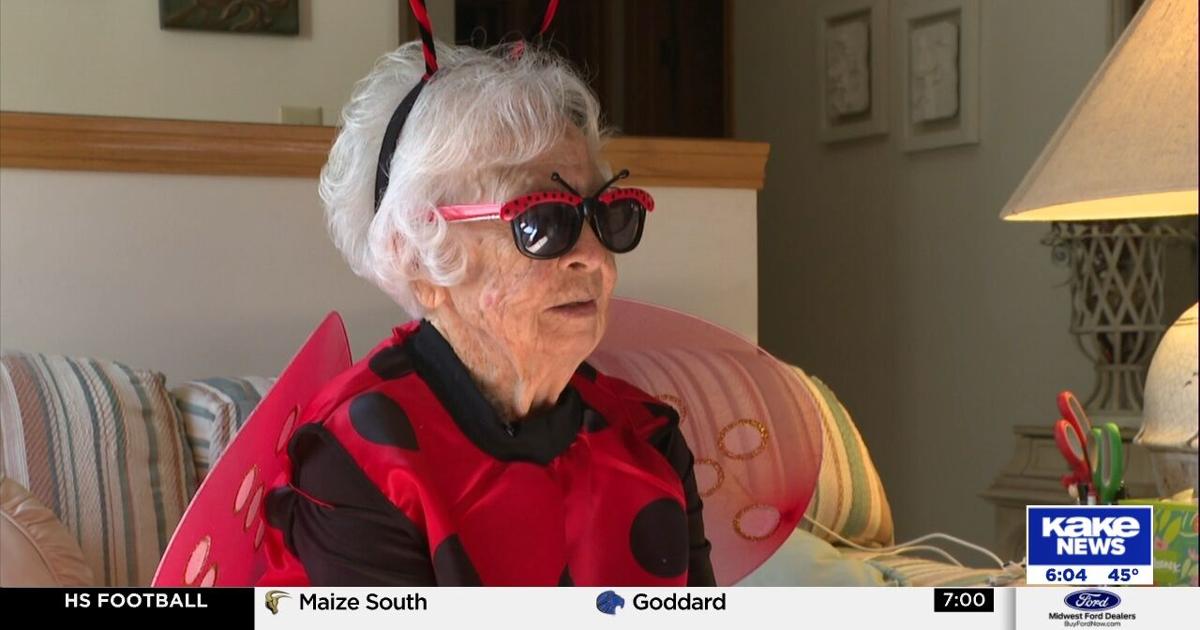 100-year-old Dorothy Jones skips the tricks and brings the treat of a smile to everyone she comes across in her Halloween costumes every year.