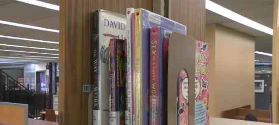 A youth-restricted area containing books Huntington Beach city leaders deemed too obscene for children remains at its Central Library despite a judicial order to eliminate the section.