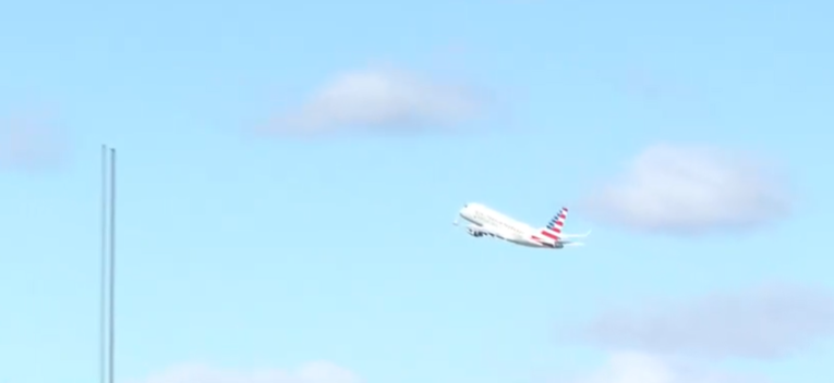 The pilot also heard knocking on the cockpit door