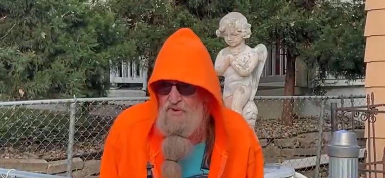 The kindness an Iowa man has shown his community is paid back as they help him with a much-needed repair to his house.