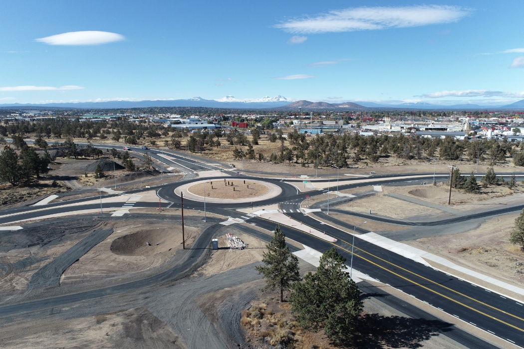 Redmond’s Eastside Arterial Project reaches milestone: Third leg of new roundabout opens