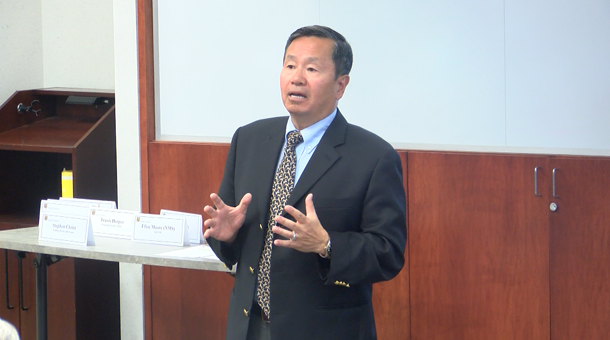 University of Missouri union workers call on Choi to rescind statements in Sept. 16 email