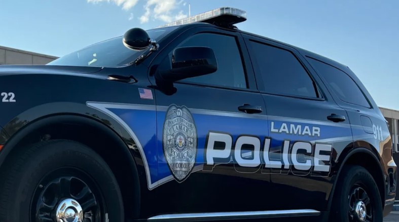 A dog was killed after an attack in Lamar that left multiple people injured and a neighbor’s dog dead