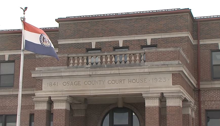 Indiana man accused of stealing wheels from school district car