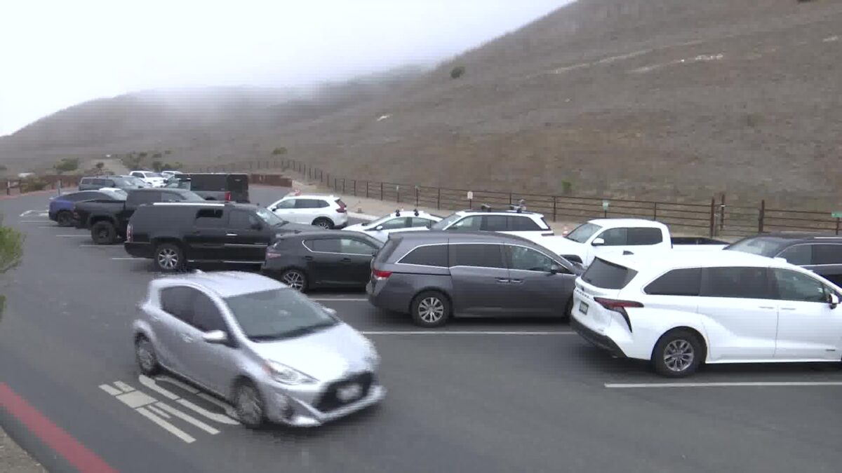 Visitors adjusting to new parking fee at popular Pismo Beach hiking trail