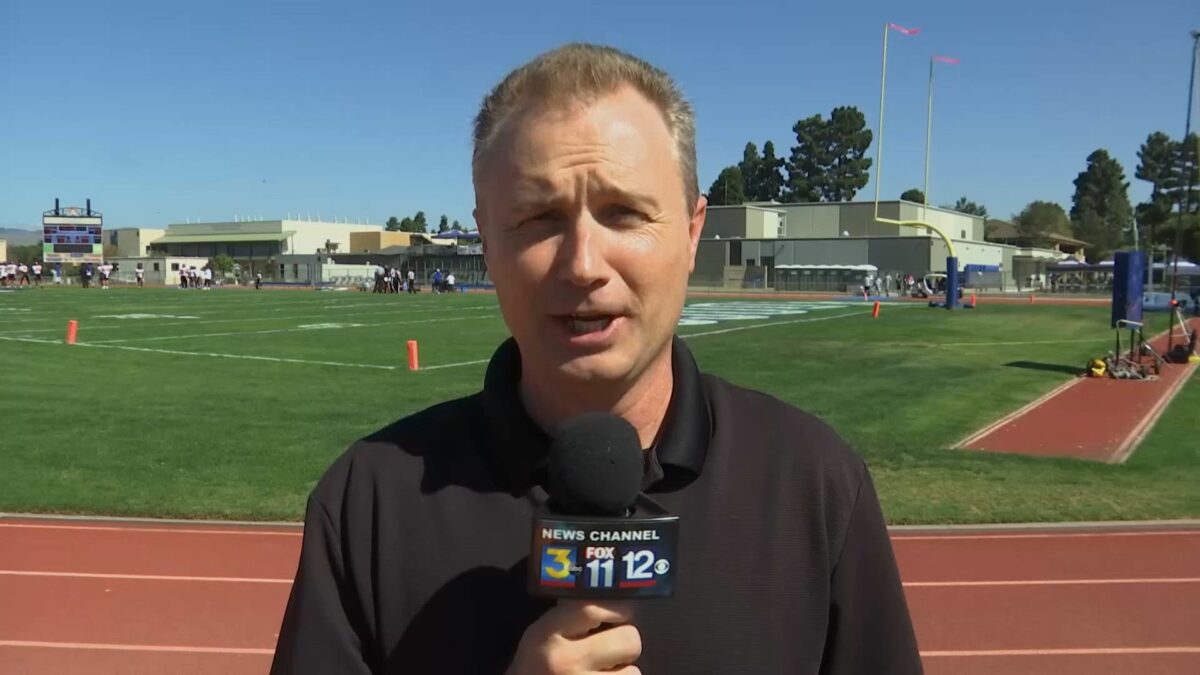 Ventura routs Hancock to stay undefeated