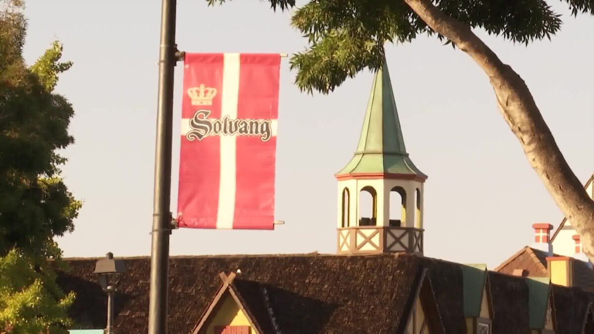 Solvang State of the City focuses on future and honors Olsen’s Danish Village Bakery