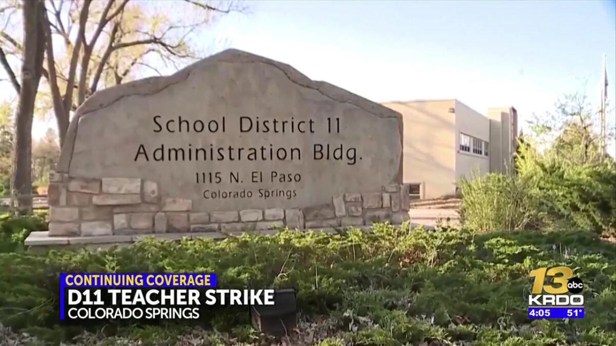 School District 11