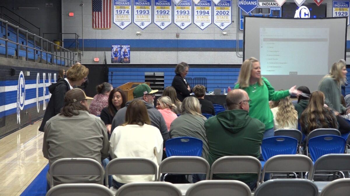 SJSD School Board moves forward with ‘Plan E’