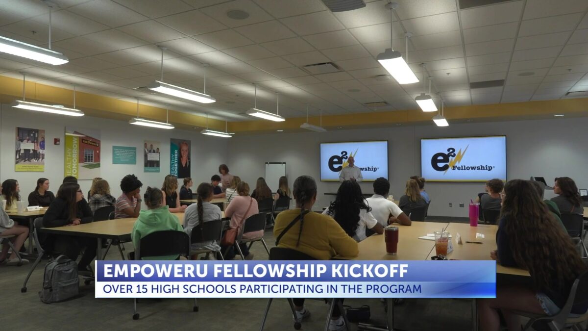 EmPowerU e2 high school leadership program kickoff