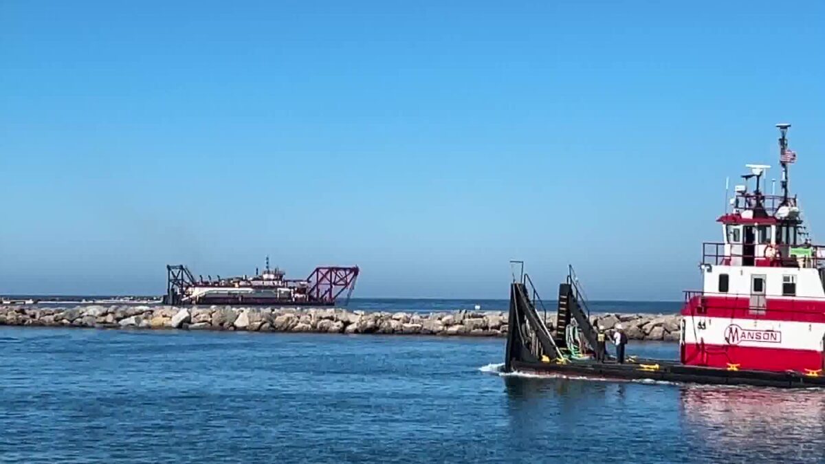 Dredging begins again in Channel Islands Harbor