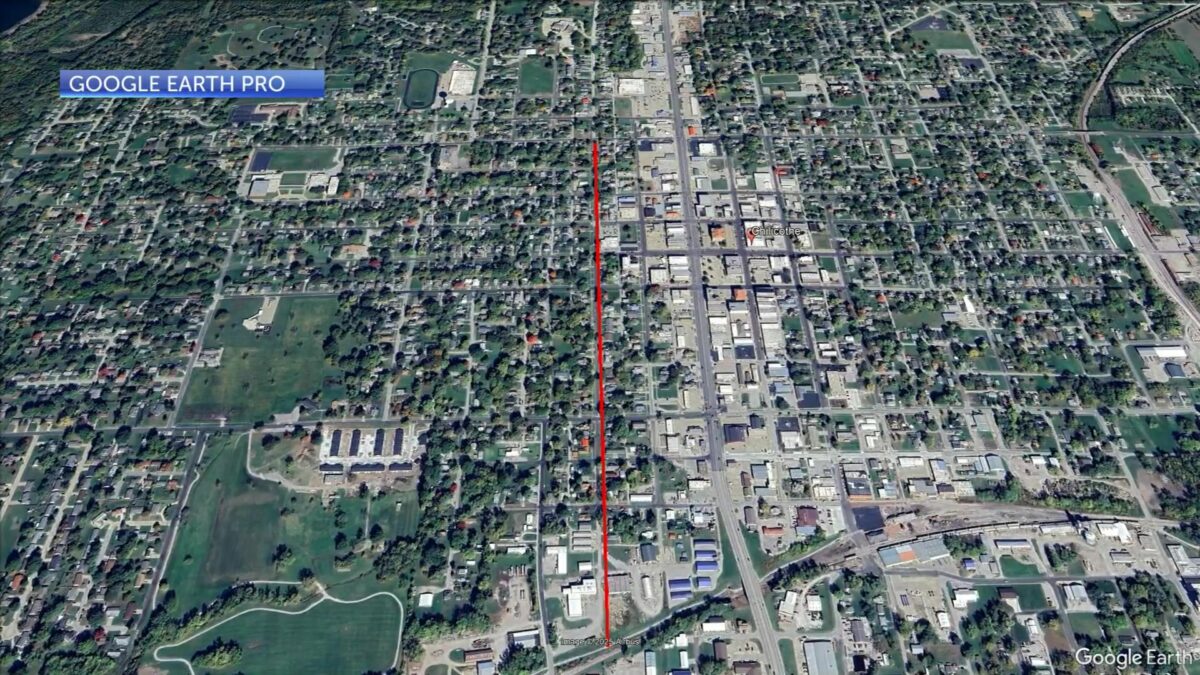 Pedestrian injured in Livingston County crash