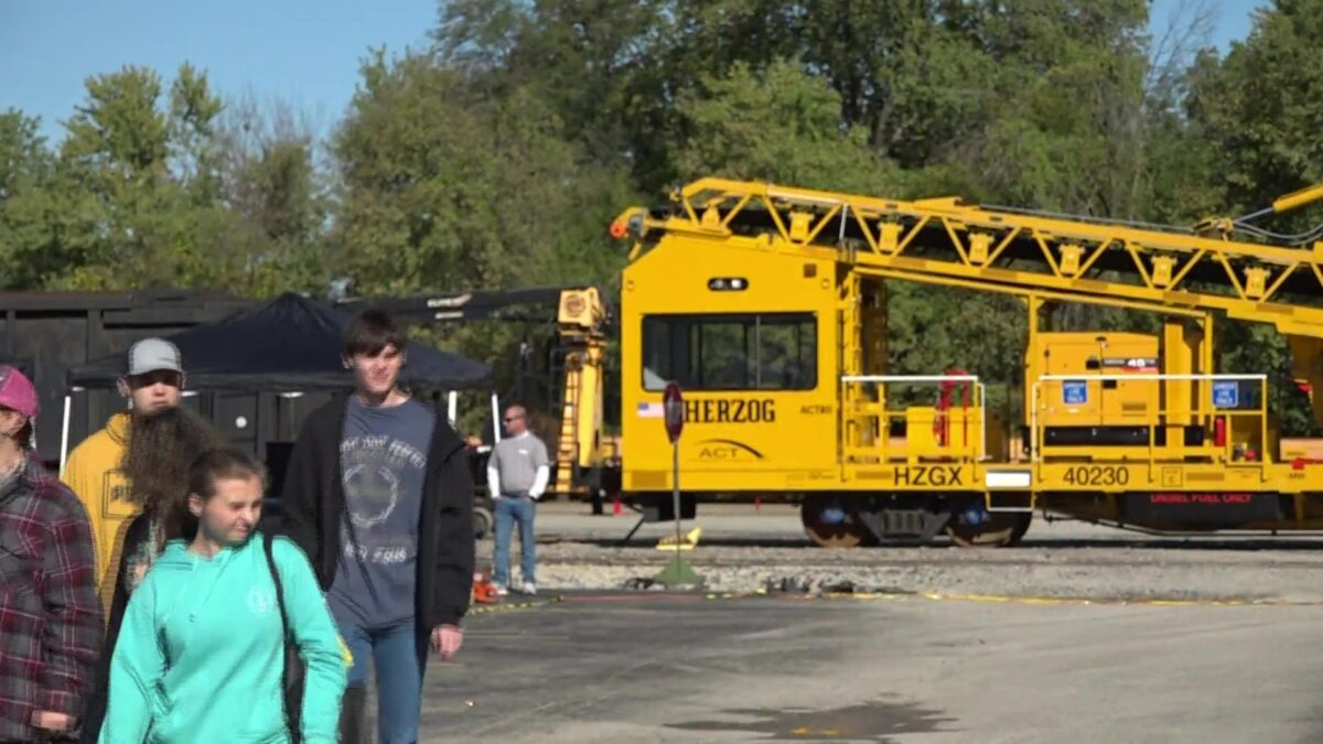 Herzog gives students a glimpse into the future at career day event