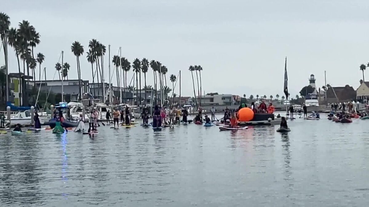 Channel Islands Harbor hosts Pumpkin Paddle