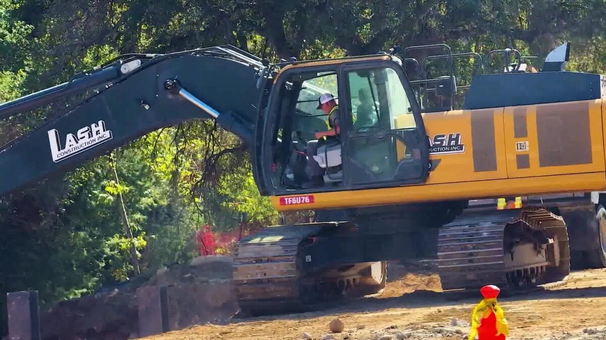 Santa Barbara Businesses Struggle Amid Two-Year De La Vina Construction Project