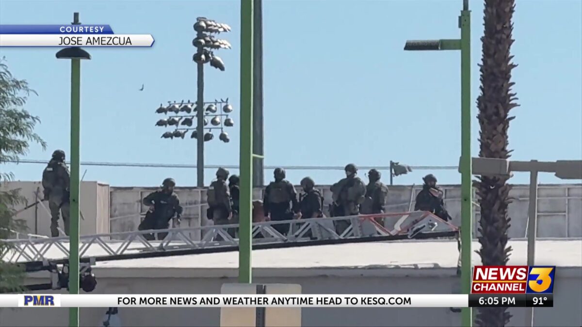 Man in custody after rooftop standoff in Indio