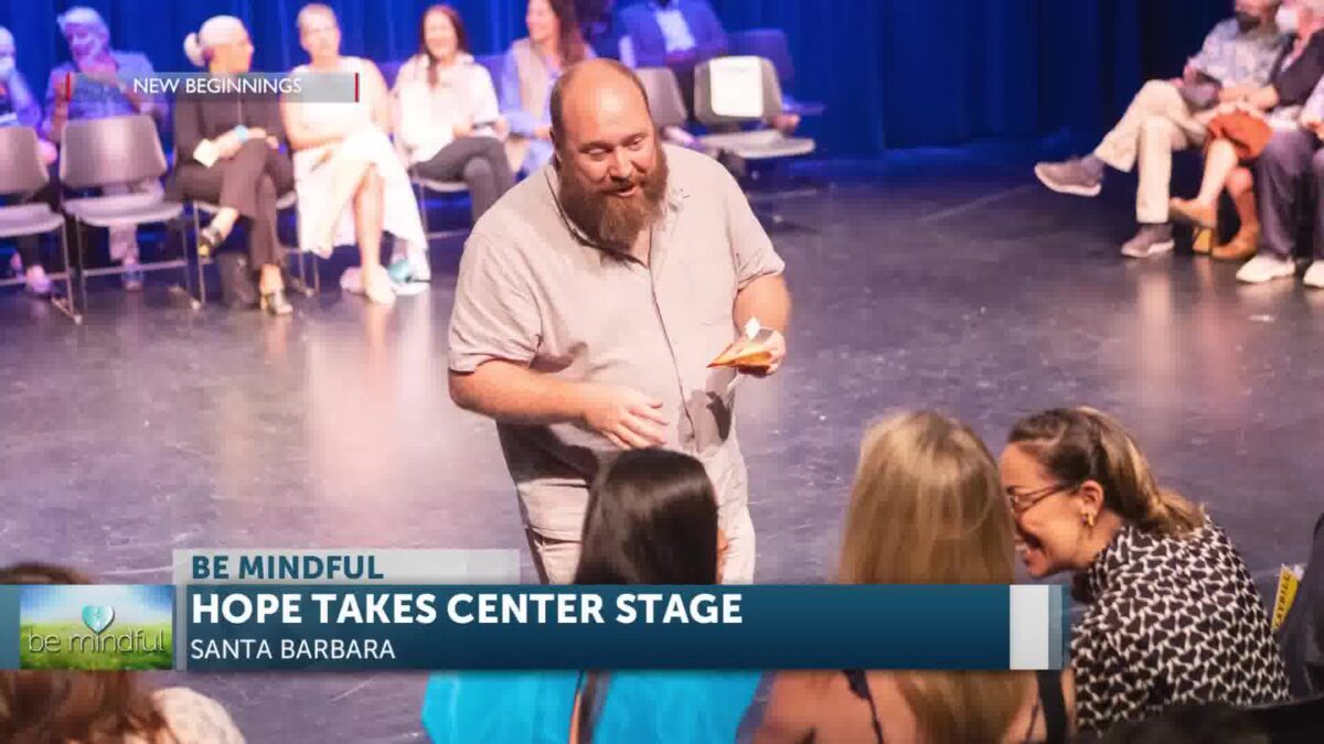 Interactive Play “Every Brilliant Thing” Connects Audiences to New Beginnings