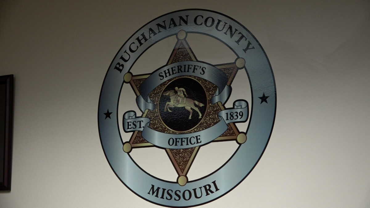 Local law enforcement shares online shopping safety tips ahead of the holidays