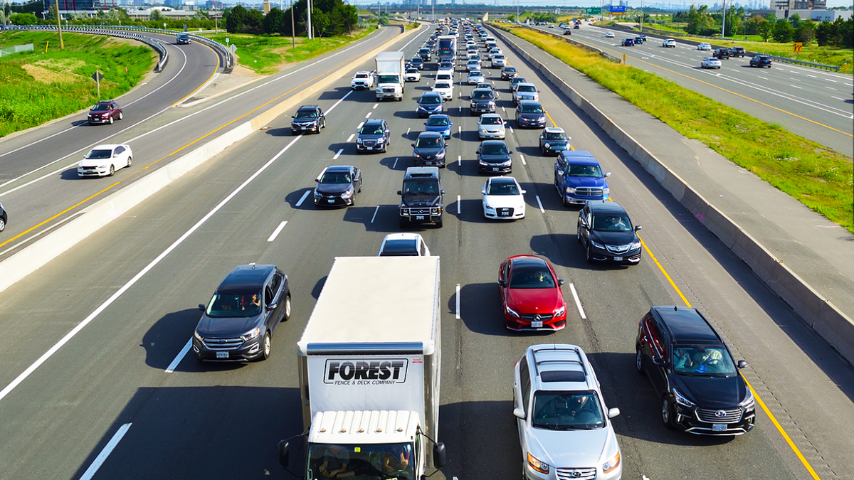 Record Thanksgiving car traffic expected amid airline concerns