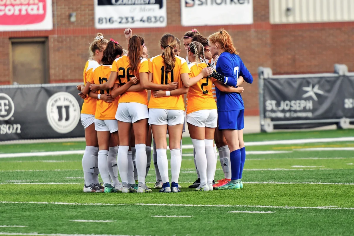 Griffon soccer falls in opening round of NCAA Tournament to Washburn
