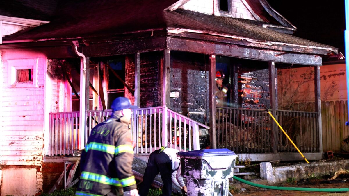 SJFD investigating Monday fire on East Franklin Street that displaced residents