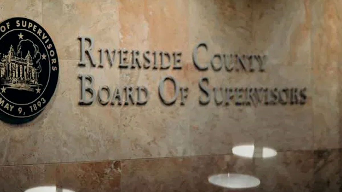 Board to approve Ag commissioner contract to enforce bollworm policy