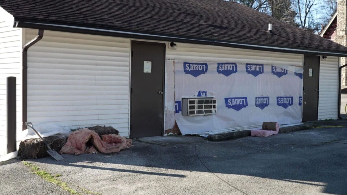 A Clarksville boutique is cleaning up and counting its blessings after a weekend hit-and-run crash left a gaping hole in their building