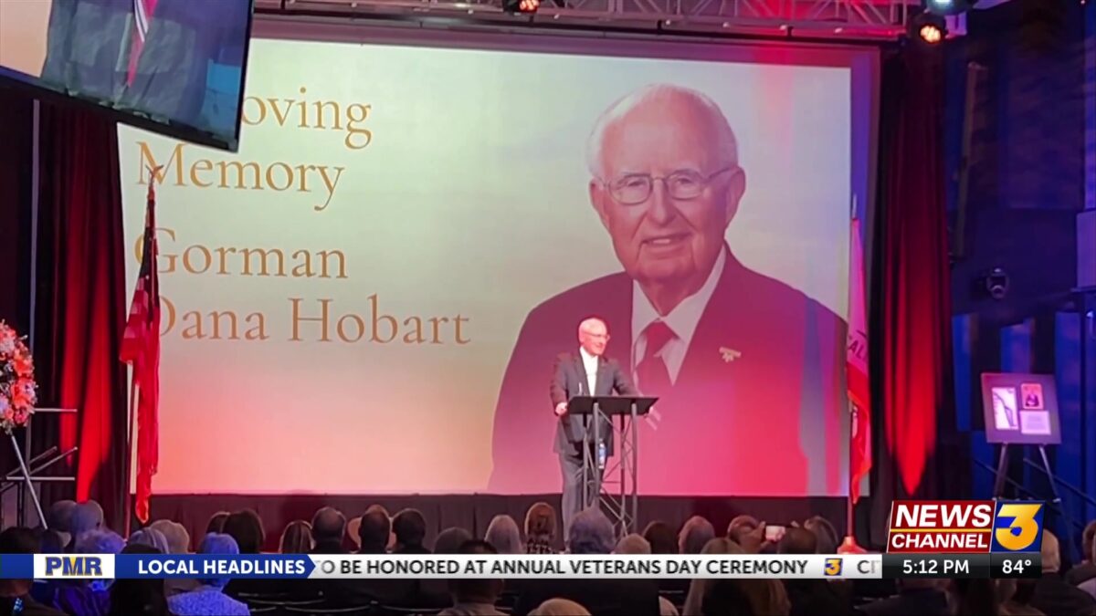 Longtime Councilmember Dana Hobart remembered for incredible legacy and big set of footprints at Rancho Mirage City Hall