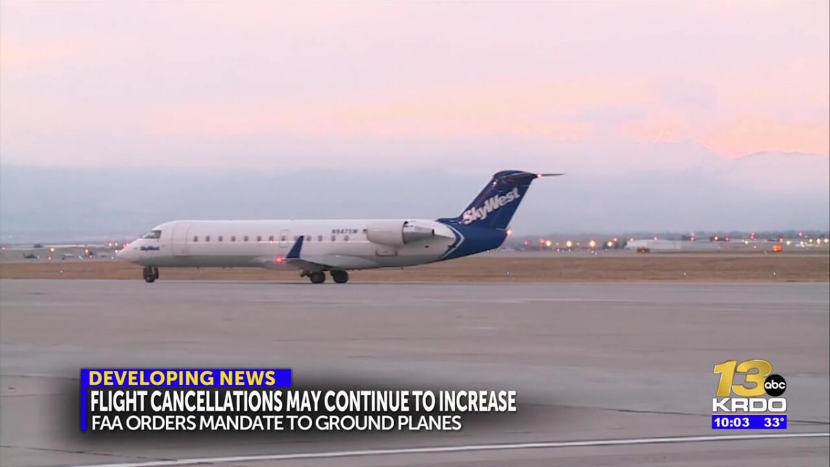 Southern CO flyers feeling the pinch; FAA mandates flight reductions to mitigate staff shortages