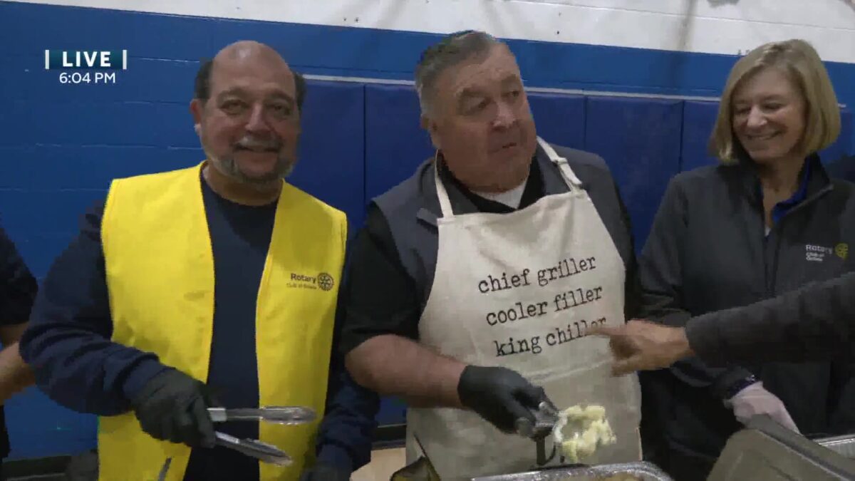 Local Donations Deliver Hot Meals and Fill Shelves for Thanksgiving Week